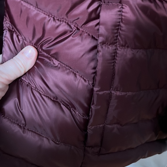 SPORTO puffer with bag to stuff it in great fro trips for packing 70 down - Picture 7 of 9